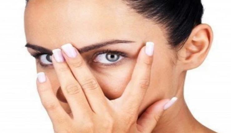 आंखों के काले घेरे कर रहे आपको परेशान, ये नुस्खें आजमाते ही दिखने लगेगा असर