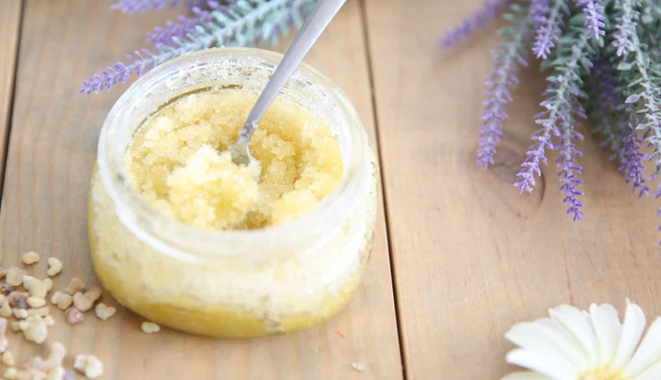 Lemon,fresh lemon juice olive oil and salt,baking soda mixed with milk,coconut oil and lemon juice,olive oil and sugar,dark elbows,home remedies to treat dark elbows,skin care tips,beauty tips,summer tips