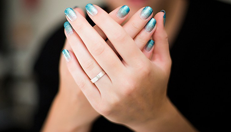 beauty tips,4 ways to treat dark finger joints,home remedies to treat dark finger joints,how to get clean dark finger joints at home,beautiful hands