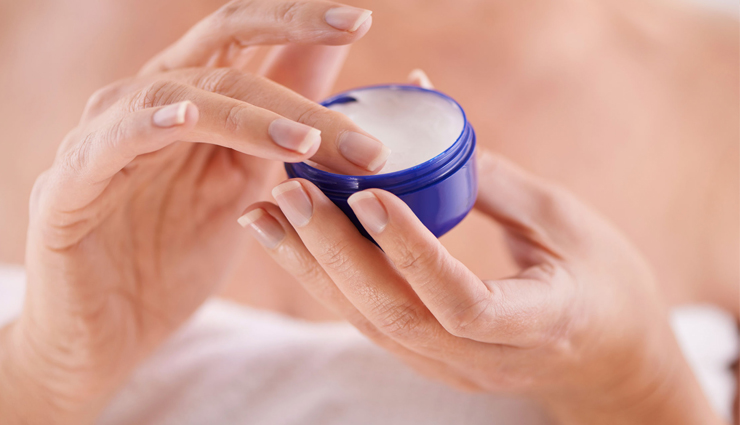 home remedies for dark knees,how to lighten dark knees,natural ways to treat dark knees,diy remedies for dark knees,best home remedies for dark knees,remove darkness from knees naturally,lighten knees fast,dark knees treatment at home,effective remedies for dark knees,skincare for dark knees,natural skin lightening for knees,how to get even-toned knees,homemade packs for dark knees,knee whitening tips,dark knee removal tips