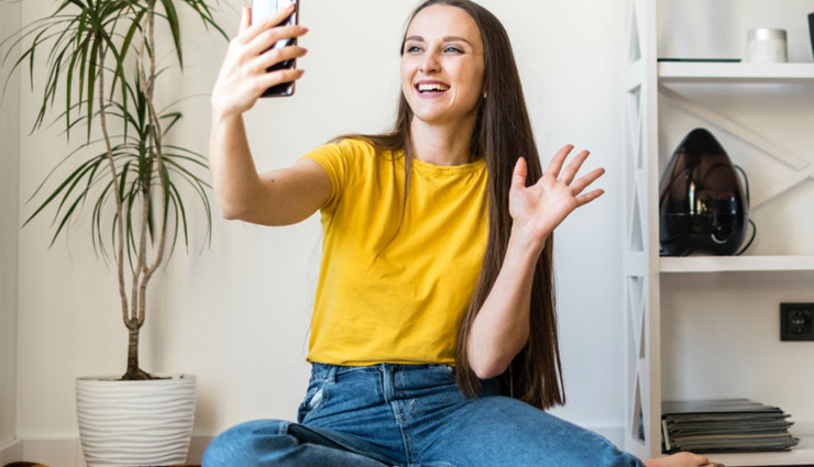 9 Date Ideas During COVID to Keep Flirting and Make Love Bloom