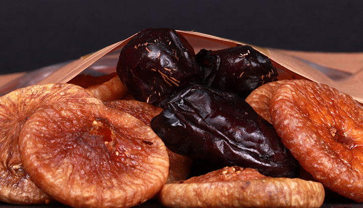 home remedies for iron intake,iron deficiency remedies,iron-rich foods,how to increase iron levels naturally,benefits of iron,iron intake tips,foods high in iron,vitamin c for iron absorption,beetroot juice for iron,blackstrap molasses health benefits,amla for iron absorption,natural iron supplements,improve iron levels,iron deficiency anemia prevention,healthy diet for iron intake