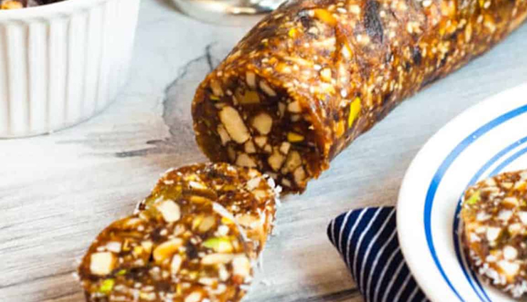 raksha bandhan dessert recipe,date rolls dessert,perfect raksha bandhan delight,date rolls recipe,festive dessert ideas,indian dessert for raksha bandhan,sweet treats for rakhi,homemade date rolls,rakhi celebration recipes,easy raksha bandhan dessert