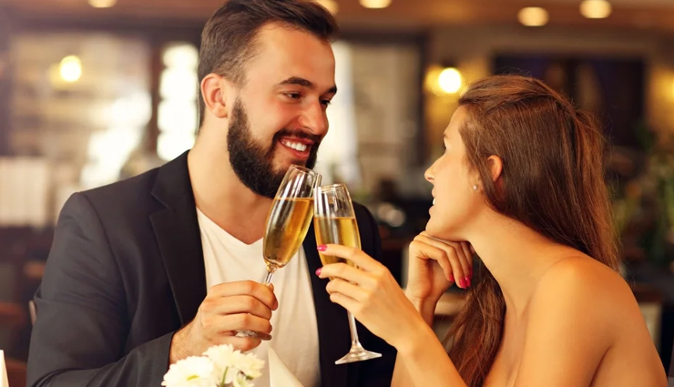 modern dating terms,dating slang explained,ghosting meaning,breadcrumbing dating,haunting dating term,cuffing season,online dating lingo,dating language guide,relationship terms 2025,dating trends,how to understand dating behavior