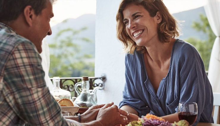 5 things to keep in mind before signing up for matchmaker,mates and me,relationship tips