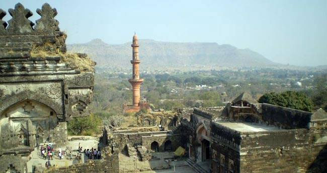 tourists destinations,maharashtra,mumbai,weekend getaways,travel,holidays