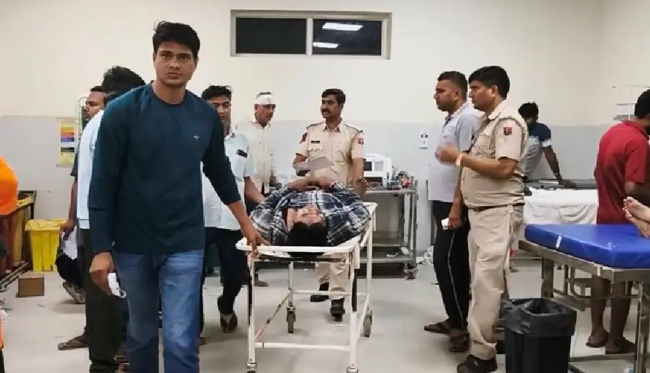 दौसा में तड़के बड़ा सड़क हादसा, आगरा बाईपास पर ट्रक से भिड़ी यूपी रोडवेज बस; 22 यात्री घायल
