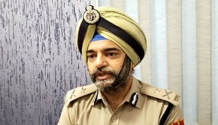 जेलों से मिली धमकी पर सख्ती: श्यालावास सेंट्रल जेल में शुरू होगा हार्मोनिक कॉल ब्लॉकिंग सिस्टम - एडीजी जेलों से मिली धमकी पर सख्ती: श्यालावास सेंट्रल जेल में शुरू होगा हार्मोनिक कॉल ब्लॉकिंग सिस्टम - एडीजी