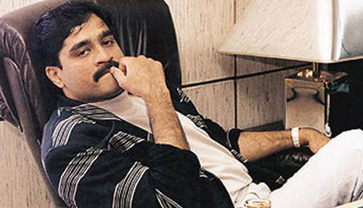 5 most wanted criminals around the world,ayman al zawahiri,joseph kony,semion mogilevich,dawood ibrahim,joaquin guzman