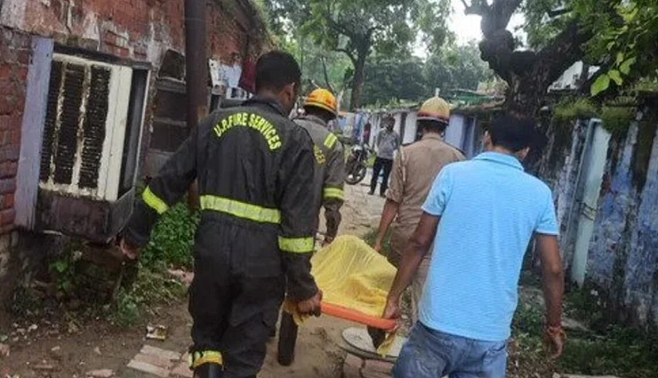 रेलवे कॉलोनी के जर्जर मकान की छत गिरने से एक ही परिवार के 3 बच्चों सहित 5 मरे