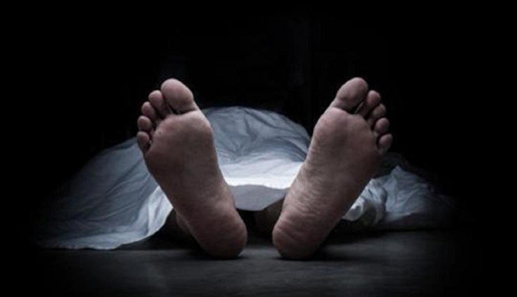 dead bodies make physical relation,weird story