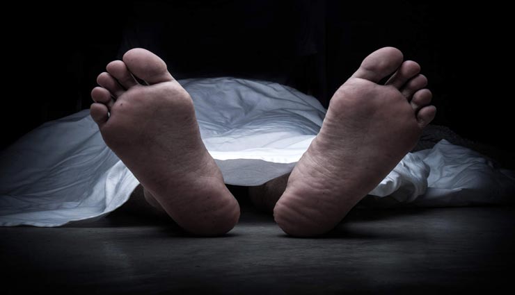 बाड़मेर : पेड़ से फंदा लगाकर नाबालिग व युवक ने की आत्महत्या, प्रेम-प्रसंग का हैं मामला