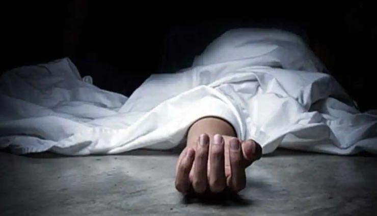 उत्तरप्रदेश : सड़क किनारे पड़ा मिला अधेड़ का शव, परिवार ने जताई हत्या की आशंका 