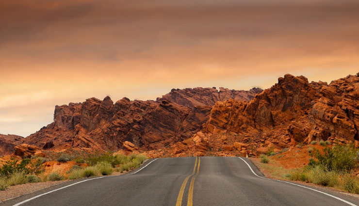 worlds deadliest roads,deadly roads
