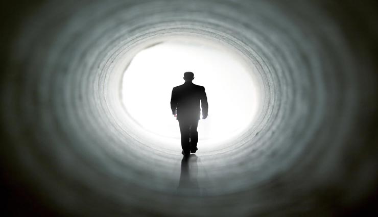 अंतिम समय से पहले मन में आने लगते हैं ऐसे विचार