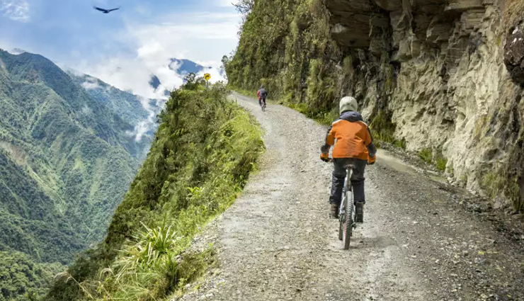 विश्व के 10 सर्वोत्तम साइक्लिंग स्थल, जहाँ साइकिल चलाकर रोमांचित होता है साइकलिस्ट best cycling destinations,top cycling travel spots,ultimate bike-friendly destinations,cycling paradise locations,top-rated cycling vacation spots,ideal places for cycling enthusiasts,must-visit destinations for cycling lovers,cycling adventure travel locations,premier cycling tour destinations,popular cycling holiday spots