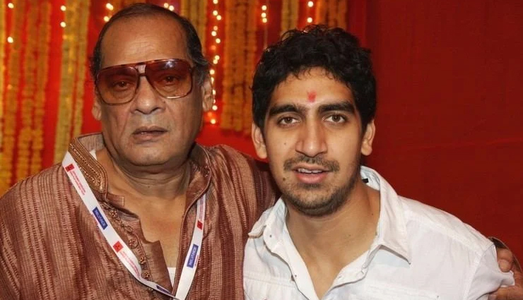 अयान के पिता और काजोल के चाचा एक्टर देब मुखर्जी का निधन, अंतिम संस्कार में पहुंचे रणबीर-ऋतिक सहित ये सितारे