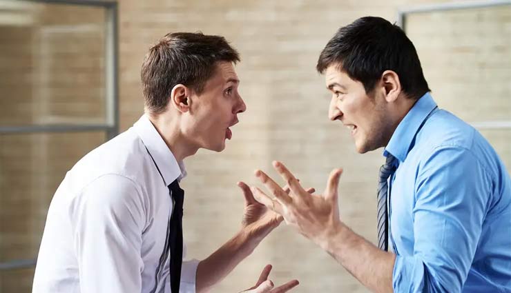 जरूरी नहीं रिश्तों में हर बहस जीती जाए, जानें किस तरह सुलझाए मसला