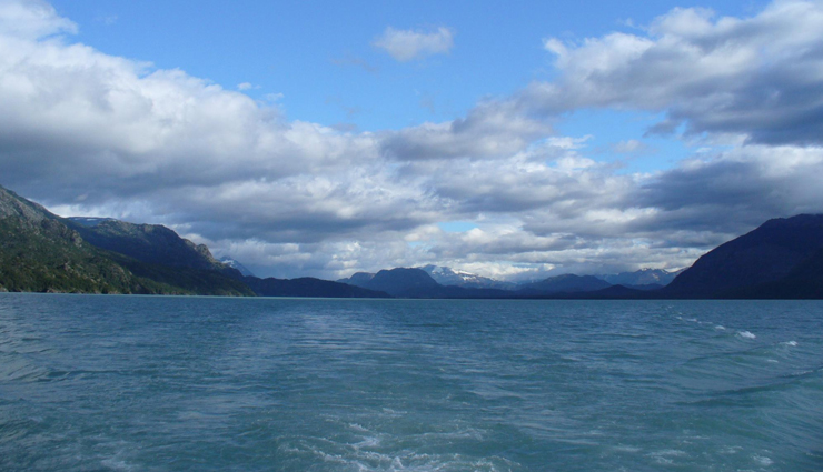 deepest lakes,deepest lakes in the world,lake baikal,russia,lake tanganyika,burundi,caspian sea,iran,san martin,ohiggins lake,argentina,lake vostok,antarctica,lake malawi,malawi