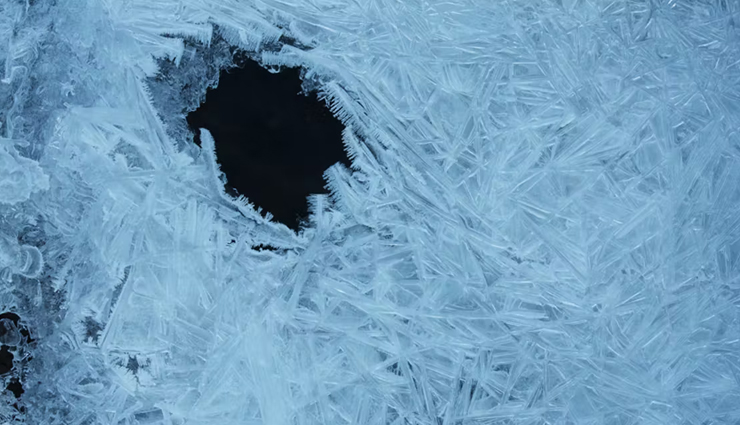 deepest lakes,deepest lakes in the world,lake baikal,russia,lake tanganyika,burundi,caspian sea,iran,san martin,ohiggins lake,argentina,lake vostok,antarctica,lake malawi,malawi