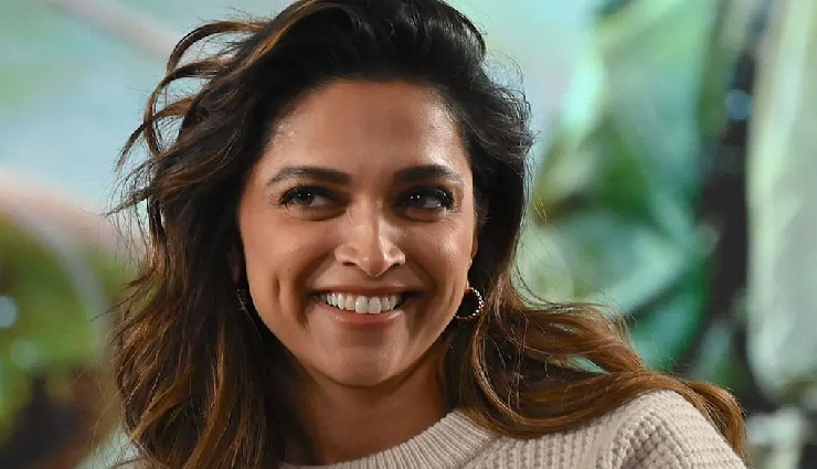 skincare hacks bollywood moms,beauty tips bollywood actresses,alia bhatt skincare routine,deepika padukone double cleansing,aishwarya rai diy face masks,kareena kapoor minimal makeup,priyanka chopra on-the-go skincare,kajol sun protection,karisma kapoor beauty sleep,glowing skin secrets,bollywood beauty regimen,celebrity skincare tips,natural skincare hacks,motherhood skincare routines,beauty tips for busy moms