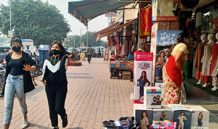 want to buy beautiful lehenga cheaply go shopping in these markets of delhi,holiday,travel,tourism