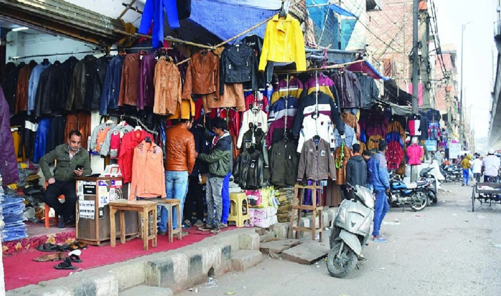 want to buy beautiful lehenga cheaply go shopping in these markets of delhi,holiday,travel,tourism