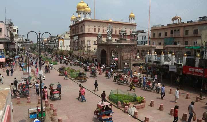 you will get cheap food at these 10 places in delhi come here to enjoy the food,holiday,travel,tourism