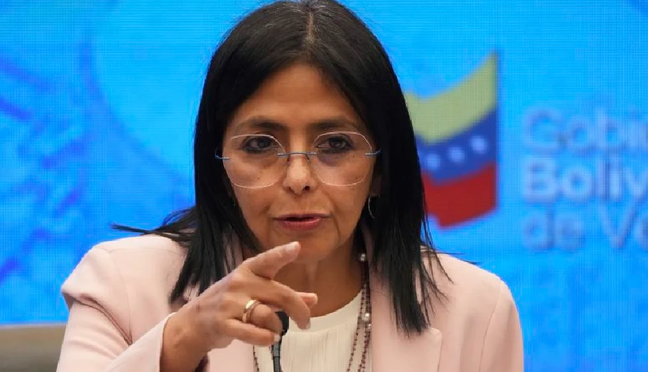 वेनेजुएला की अंतरिम राष्ट्रपति कौन? सुप्रीम कोर्ट ने मादुरो की ‘टाइगर’ नेता को सौंपी बड़ी जिम्मेदारी