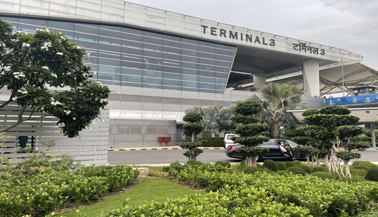 दिल्ली एयरपोर्ट पर कड़ी सुरक्षा, धारा 144 लागू, ड्रोन, लेजर बीम पर प्रतिबंध; जानिए क्यों?
