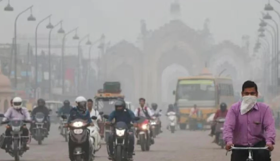 दिल्ली-NCR में अब भी सांस लेना चुनौती, लेकिन हवा में थोड़ा सुधार — जानें मौजूदा प्रदूषण स्तर