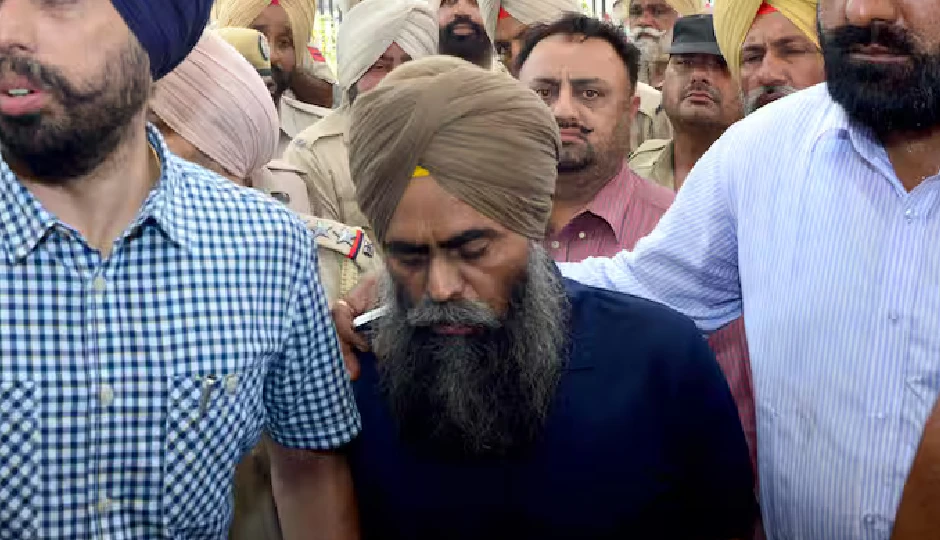 1993 दिल्ली बम धमाकों के दोषी भुल्लर के लिए दया की अपील, BJP नेता ने CM रेखा गुप्ता को लिखा पत्र