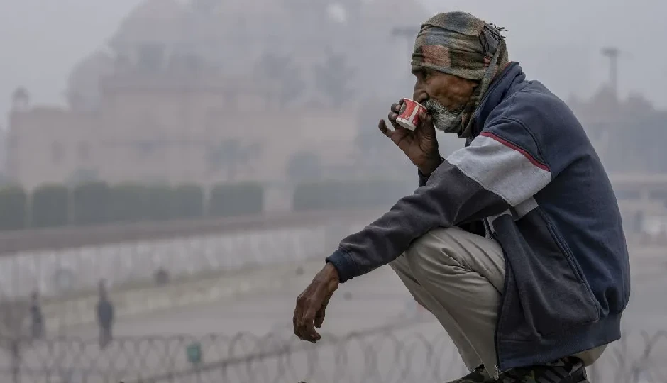 दिल्ली में बढ़ेगी सर्दी की मार! NCR में पारा 6°C तक लुढ़कने के आसार, कोहरे और प्रदूषण से बिगड़ेंगे हालात