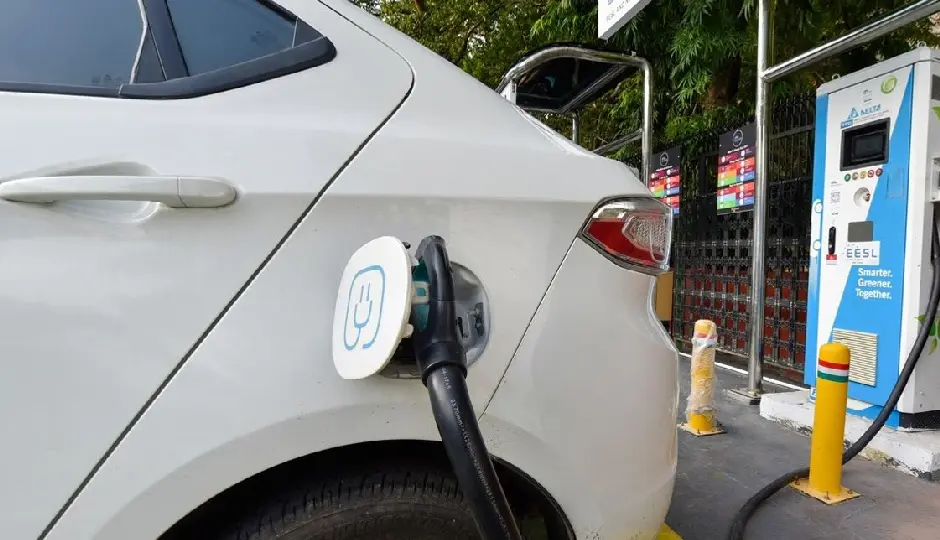 दिल्ली में इलेक्ट्रिक वाहनों को मिलेगा बड़ा बढ़ावा, सरकार ने पेश किया नई EV पॉलिसी का ड्राफ्ट