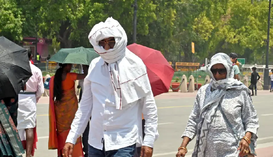 चेतावनी! दिल्ली में बढ़ेगा भीषण गर्मी का कहर, 45°C तक पहुंच सकता है तापमान; दो दिन लू का येलो अलर्ट जारी