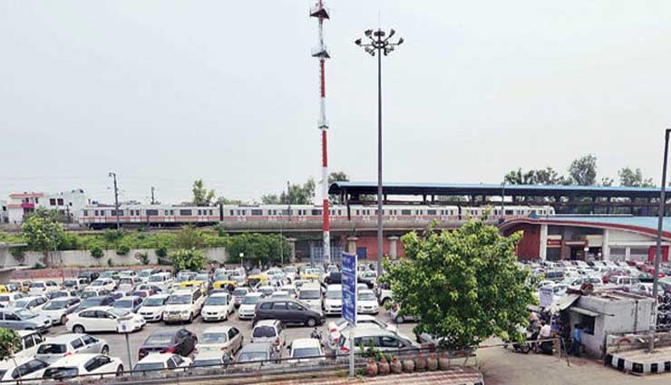 स्वंतत्रता दिवस के अवसर पर 14 अगस्त की सुबह 6 बजे से 32 घंटे तक दिल्ली मेट्रो की पार्किंग रहेंगी बंद