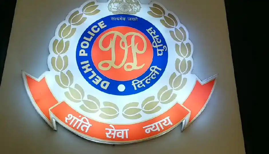 क्राइम ब्रांच से लेकर स्पेशल सेल तक..., दिल्ली पुलिस में 25 अधिकारियों के तबादले