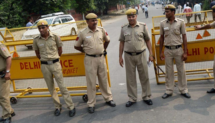 दिल्ली पुलिस की स्पेशल सेल ने IS मॉड्यूल का किया भंडाफोड़, तीन गिरफ्तार 