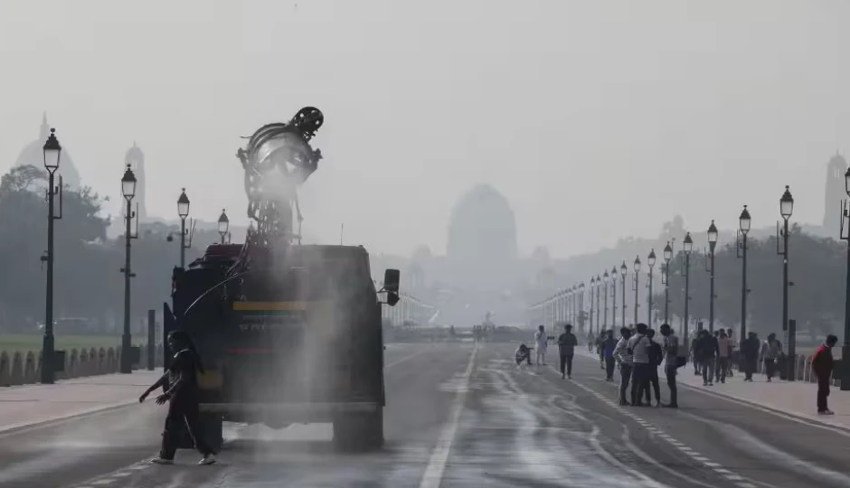 दिल्ली-NCR में सांस लेना हुआ मुश्किल! वायु प्रदूषण चरम पर, GRAP-3 लागू – जानें कौन-कौन सी गतिविधियां होंगी बंद