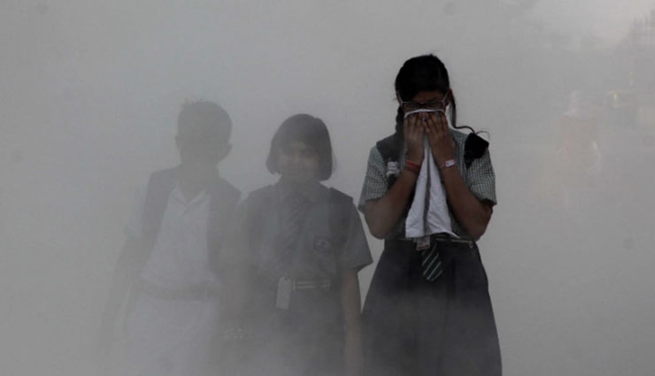 delhi pollution,aqi plunges to severe plus,toxic smog,delhi,news