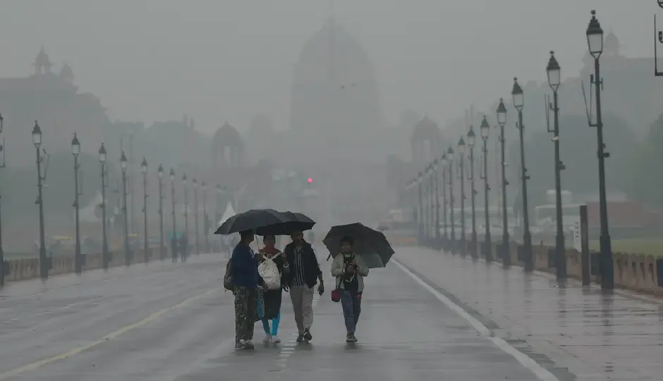 दिल्ली में आंधी-बारिश का अलर्ट, फिर भी गर्मी से राहत नहीं; पारा 41°C के पार पहुंचने की संभावना