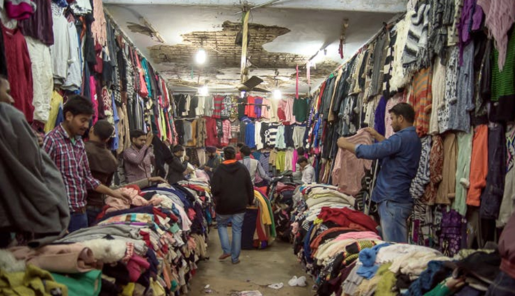 shopping in delhi,markets in delhi,delhi shopping destinations,lajpat nagar market,karol bagh market,sarojini nagar market,chandni chowk market,greater kailash market,khan market delhi,shopping malls in delhi,street shopping in delhi,best places to shop in delhi,delhi shopping guide,delhi markets for clothes,delhi markets for jewelry,delhi markets for handicrafts,delhi markets for electronics,delhi markets for books,delhi markets for spices,budget shopping in delhi,luxury shopping in delhi