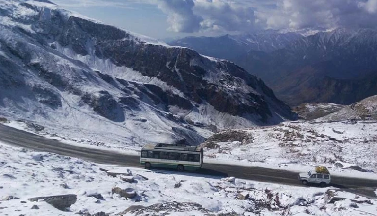 scenic bus routes india,instagram reels travel ideas,travel content ideas,bus journeys for reels,indian road trips,content creator travel tips,aesthetic travel routes,travel reels india,offbeat travel india,best bus routes for travel vlog