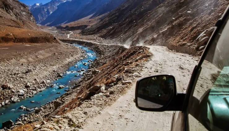 best road trips in india,adventurous road trips india,scenic road trips india,top places for road trips india,india road trip destinations,road trips in north india,mumbai to goa road trip,manali to leh road trip,chennai to pondicherry road trip,road trips for bikers in india