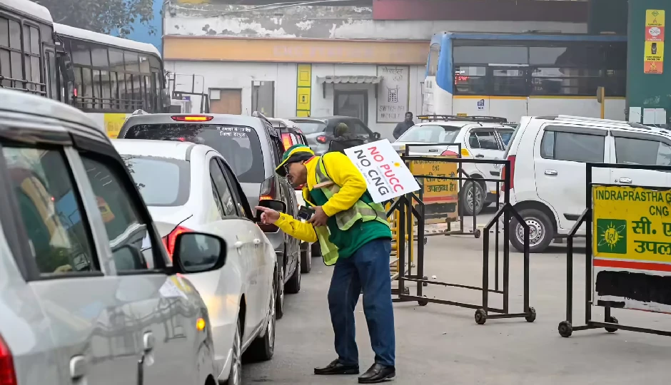 दिल्ली में प्रदूषण पर सरकार का सख्त रुख, अगले आदेश तक PUCC के बिना सड़कों पर नहीं उतरेंगी गाड़ियां