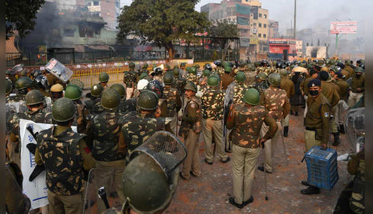 दिल्लीवाले आज इन रास्तों से बचकर निकलें, ये मेट्रो स्टेशन रहेंगे बंद