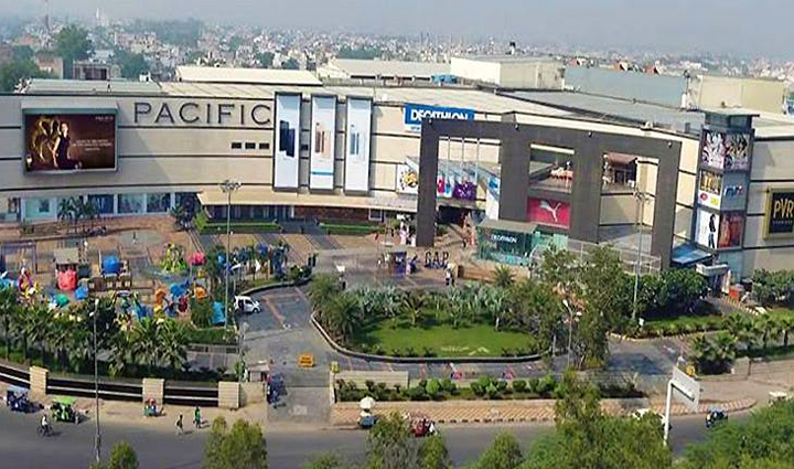 celebrate christmas at these places of delhi-ncr the day will be memorable,holiday,travel,tourism