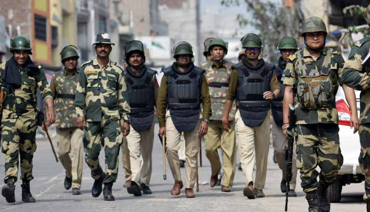 दिल्ली हिंसा : पुलिस की गिरफ्त में 630 लोग, 123 एफआईआर दर्ज, रात भर सुरक्षाबलों का गश्त
