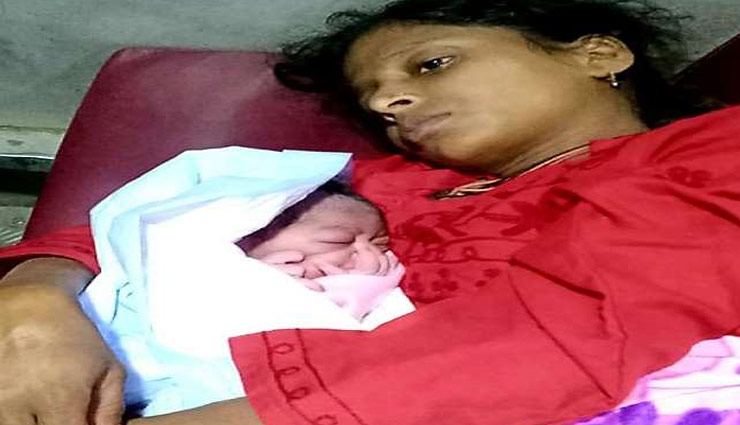  यूपी: चलती बस में वीडियो कालिंग से कराया गया महिला का प्रसव, जच्चा-बच्चा दोनों सुरक्षित