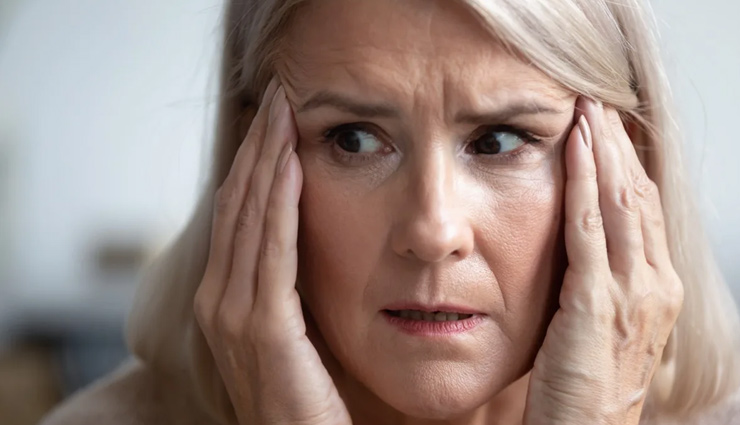 health benefits of garlic,garlic boosts immunity,garlic reduces blood pressure,garlic for heart health,garlic for cholesterol,garlic antioxidants,garlic detox,garlic improves bone health